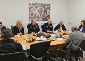 «Ενίσχυση των αστυνομικών τμημάτων, πεζές περιπολίες και έλεγχος»