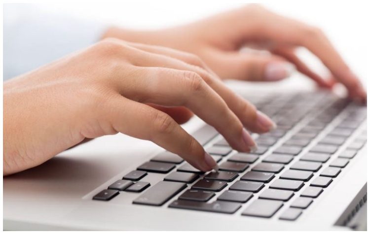 Ξεκινούν οι αιτήσεις για τα 70.000 voucher παιδικών κατασκηνώσεων της ΔΥΠΑ