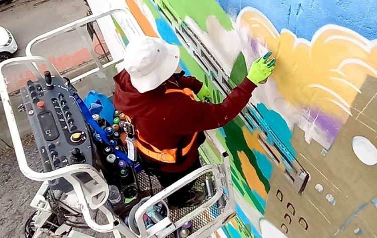 7ο Γυμνάσιο: Εγκαίνια τοιχογραφίας με μηνύματα