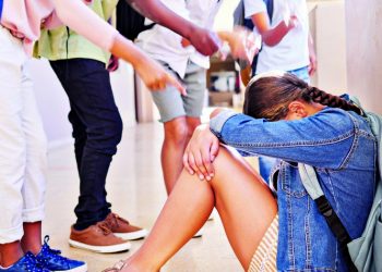 Σχολικός εκφοβισμός: Το φτηνό το κρέας τα σκυλιά το τρώνε…