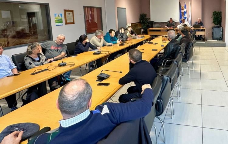 Eφ’ όλης της ύλης συνάντηση δημάρχου - αθλητικών συλλόγων της πόλης