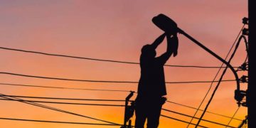 «Σπριντ» παρεμβάσεων του Δήμου για τον οδοφωτισμό