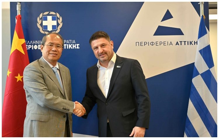 Συνάντηση εργασίας του περιφερειάρχη Αττικής με τον πρέσβη της Κίνας