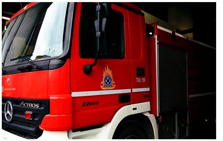 Χωρίς τις αισθήσεις τους δύο άτομα μετά από φωτιά σε διαμέρισμα στην Ακαδημίας