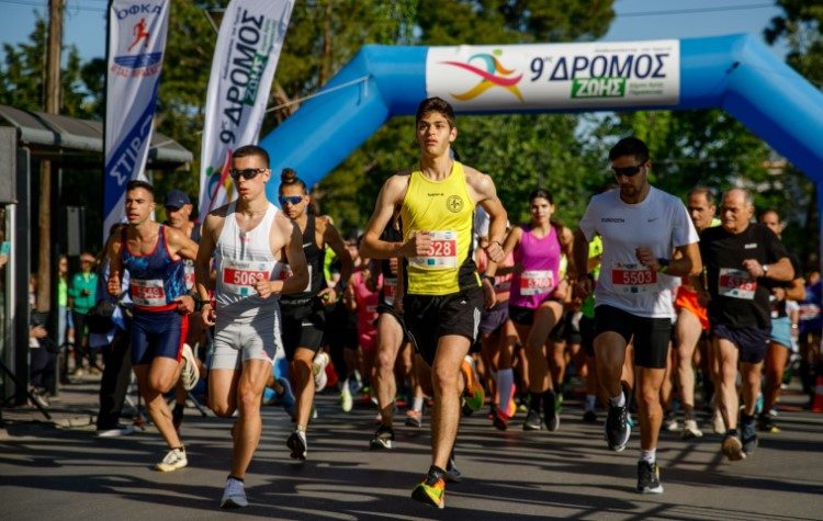 H πόλη… έτρεξε μαζικά για τον Υμηττό