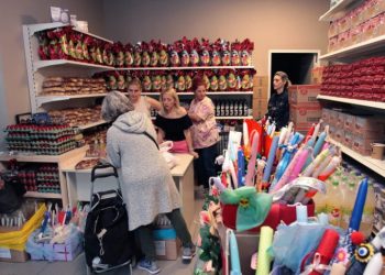 Κοινωνικό Παντοπωλείο του Δήμου: Πασχαλινό τραπέζι για εκατοντάδες οικογένειες