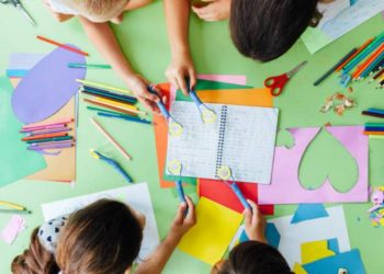 «Παίζω και δημιουργώ» μέσω Δήμου: Ανοίγουν επιπλέον 400 θέσεις