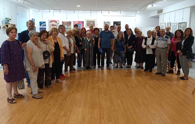 Με χαμόγελα ολοκληρώθηκε η έκθεση εικαστικών τεχνών
