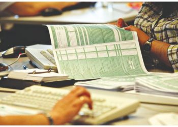 Εφορία: Λάθη, διαμάχη & δηλώσεις