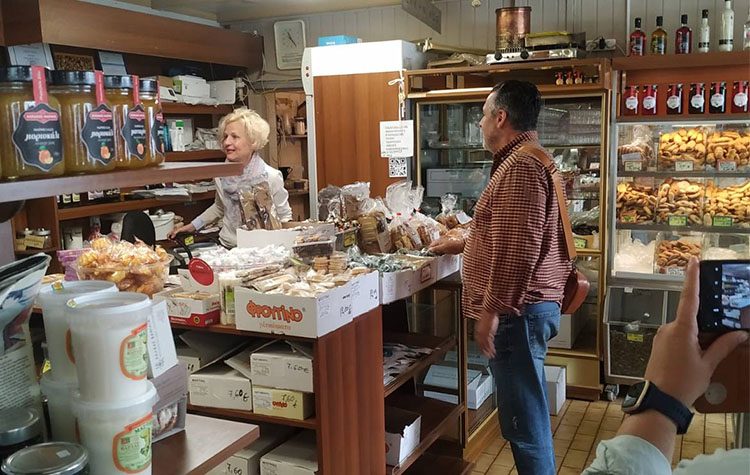 Ευρωεκλογές 2024: Στη Νέα Ερυθραία το ΚΚΕ και ο υποψήφιος Νίκος Αγγελίδης