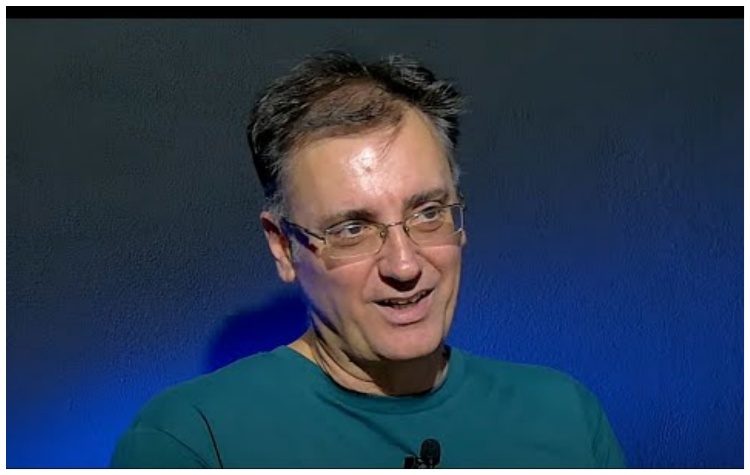 Ο Μενέλαος Χαραλαμπίδης παρουσιάζει το βιβλίο του στα Βριλήσσια