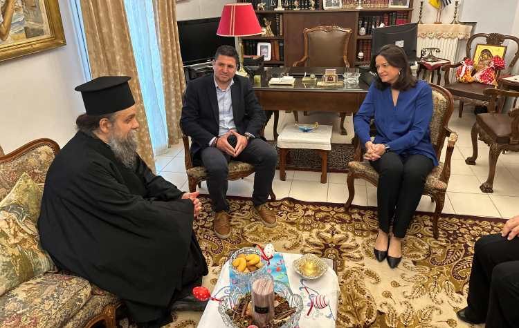 Στο πλευρό της Στέγης Γερόντων Ν. Κεραμέως και Γ. Μυλωνάκης