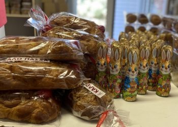 Δέματα αγάπης από τον Δήμο για τις οικογένειες του Κοινωνικού Παντοπωλείου