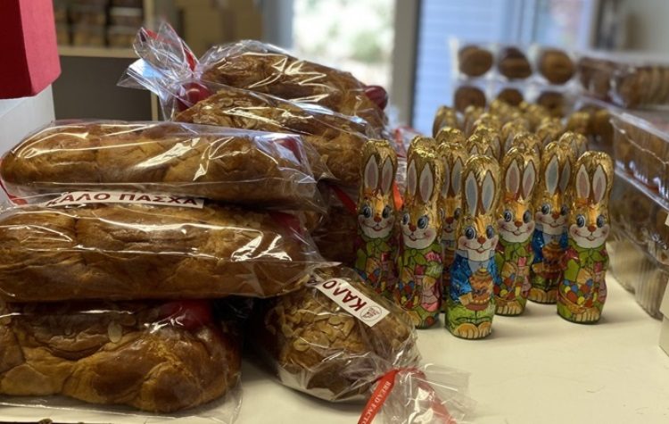 Δέματα αγάπης από τον Δήμο για τις οικογένειες του Κοινωνικού Παντοπωλείου