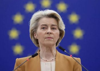 Η αναγραφή του θρησκεύματος στις ταυτότητες υπόψιν της Ο. Φον ντερ Λάϊεν!