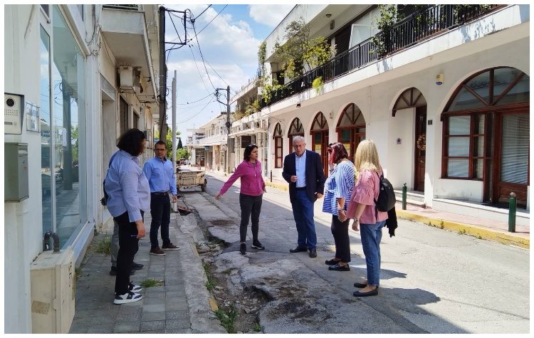 Αυτοψία Αμπατζόγλου σε ανακατασκευές και συντήρηση δρόμων του Αμαρουσίου