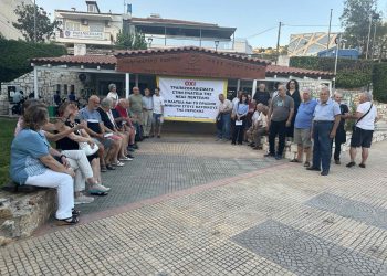 Πλατεία Νέας Πεντέλης: Σε κινητοποίηση κατά των τραπεζοκαθισμάτων συμμετείχε η ΠΕΝΤΕΛΗ ΠΟΛΗ ΠΡΟΤΥΠΟ