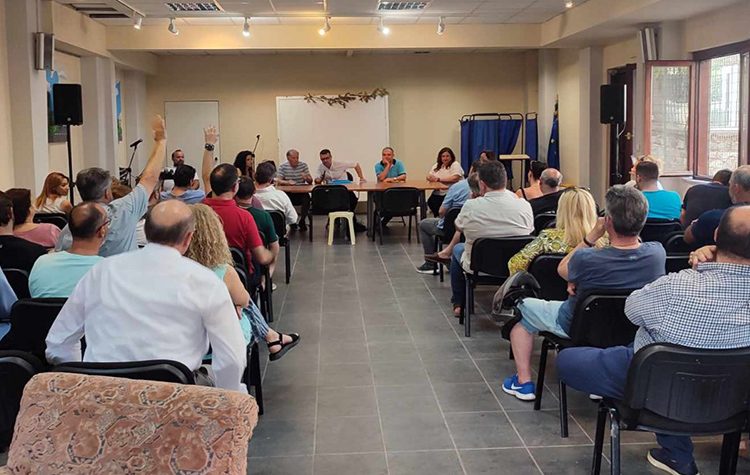 Η ανάπλαση της πλατείας Άνοιξης στο επίκεντρο