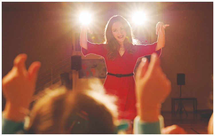 Ελληνογαλλική Σχολή Ουρσουλινών: Οι μαθητές του Νηπιαγωγείου τραγούδησαν στη νοηματική