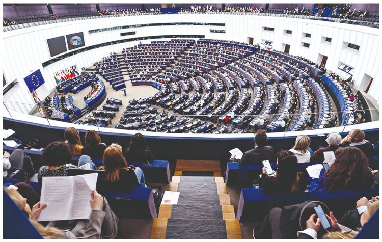 Ευρωεκλογές: Κρίνεται η Κομισιόν