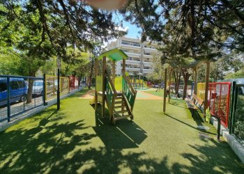 Ανακαινίστηκε η παιδική χαρά πλατείας Ξυλούρη στη Κοκκινιά Αμαρουσίου