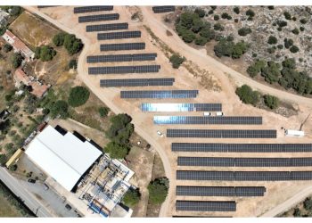 HELLENiQ ENERGΥ: Δημιουργία του πρώτου Φ/Β σταθμού αυτοπαραγωγής σε βιομηχανική της εγκατάσταση