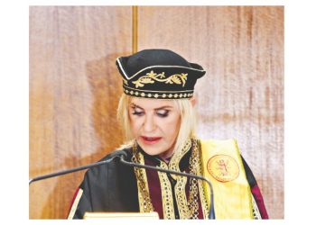 Πανεπιστήμιο Πατρών: Αναγόρευση της Ιουλίας Τσέτη ως Επίτιμη Δρ Φαρμακευτικής