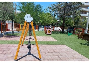 Δήμος Αμαρουσίου: «Συνεχής αναβάθμιση και αναπλάσεις στις παιδικές χαρές»