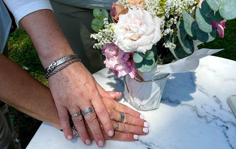 Πρώτος γάμος ομόφυλου ζευγαριού στο Δήμο Φιλοθέης-Ψυχικού