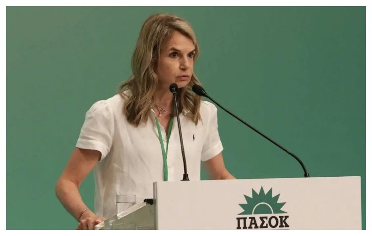 Μιλένα Αποστολάκη: Απέσυρε την υποψηφιότητά της για την προεδρία του ΠΑΣΟΚ