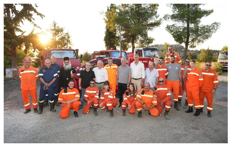 Με ένα ακόμη πυροσβεστικό όχημα ενισχύεται ο Bόρειος Υμηττός