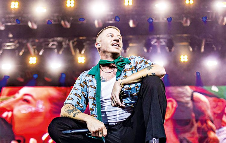 Macklmore: Μποϊκοτάζ στα Εμιράτα