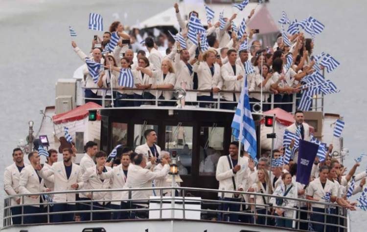 Ευχές Ν. Κοσμοπούλου στην Ολυμπιακή Ομάδα: «Είμαστε μαζί σας»