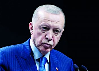 ΤΑΓΙΠ ΕΡΝΤΟΓΑΝ: Ο επικίνδυνος τραμπούκος