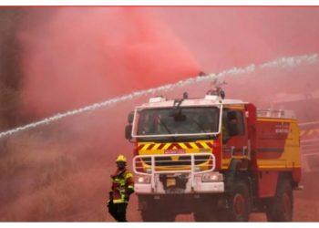 Πυρκαγιά σε κάμπινγκ της νότιας Γαλλίας- Aπομάκρυνση 3.000 παραθεριστών