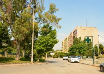 Αντιδρούν οι κάτοικοι του Ηλιακού Χωριού στις κυκλοφοριακές ρυθμίσεις