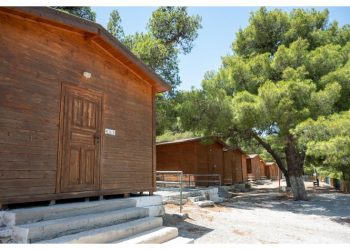 Προληπτική εκκένωση από την παιδική κατασκήνωση της Κερατέας