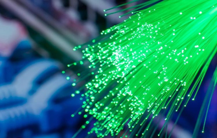Εργασίες ανάπτυξης ενός υπερσύγχρονου δικτύου οπτικών ινών στον Δήμο