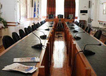 Περί χρέους…