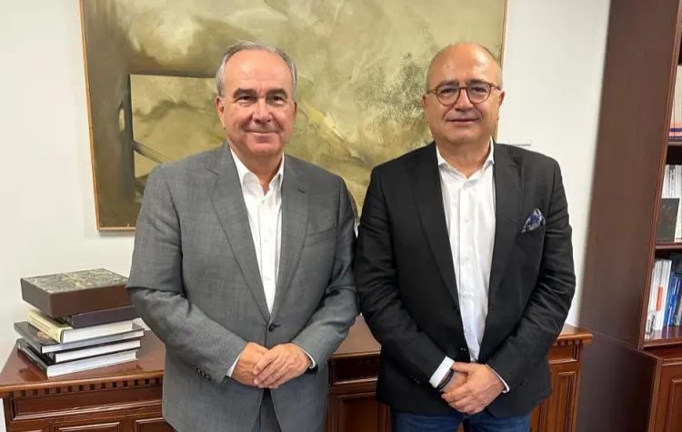Συνάντηση Μπάμπαλου – Παπαθανάση για την αξιοποίηση χρηματοδοτικών προγραμμάτων