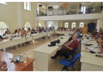 Συνάντηση της Δημοτικής Αρχής με τους 42 διευθυντές των σχολικών μονάδων του Δήμου εν όψη της νέας σχολικής χρονιάς