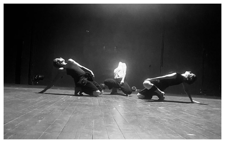 Οι «Αντι-γόνοι» της Κάλλιας Θεοδοσιάδη για 2 μοναδικές παραστάσεις στο Θέατρο Τόπος Αλλού