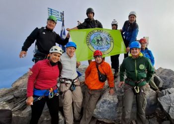 O Σύλλογος Πεζοπόρων ξανά στην κορυφή του Ολύμπου