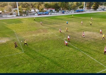 Μνήμες και συγκίνηση από τους παλαίμαχους Πανερυθραϊκού και ΑΕΚ