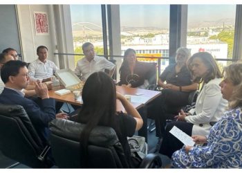 Στελέχη της κινεζικής Περιφέρειας Guizhou υποδέχτηκε η αντιπεριφερειάρχης Βορείου Τομέα Λ. Κεφαλογιάννη