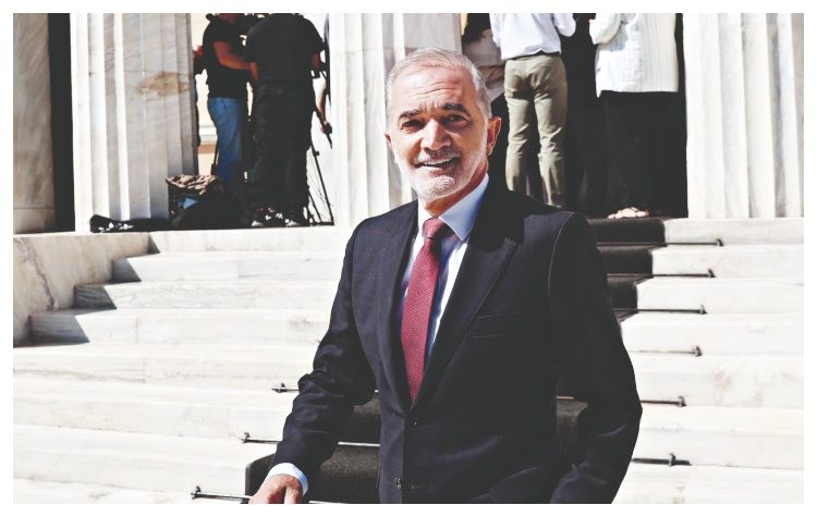 Μάριος Σαλμάς: Διαγραφή - μήνυμα