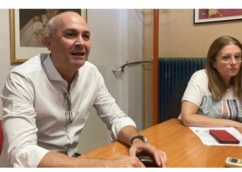 Συνάντηση Σαραούδα με τους διευθυντές των Γυμνασίων και Λυκείων της Μεταμόρφωσης