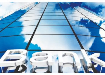 «Κόκκινα» δάνεια: «Πρωταθλήτρια» με… μείωση