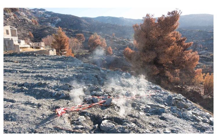 «Έκλυση καπνού και έντονη μυρωδιά καμένου πλαστικού στην περιοχή του λατομείου Μουζάκη»