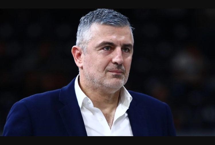 BASKET LEAGUE: Παρελθόν από τον πάγκο του Αμαρουσίου ο Νίκος Βετούλας μετά την βαριά ήττα από τον Πανιώνιο